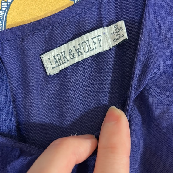 URBAN OUTFITTERS LARK & WOLFF S midi dress in gorgeous blue - Picture 3 of 10